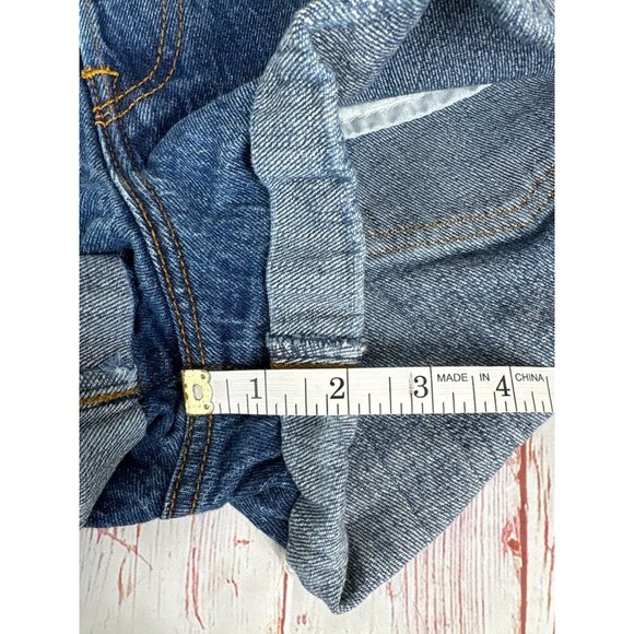 Levis Womens 501 Original High-Waisted Denim Shorts Distressed Blue Size 27 - Picture 13 of 13